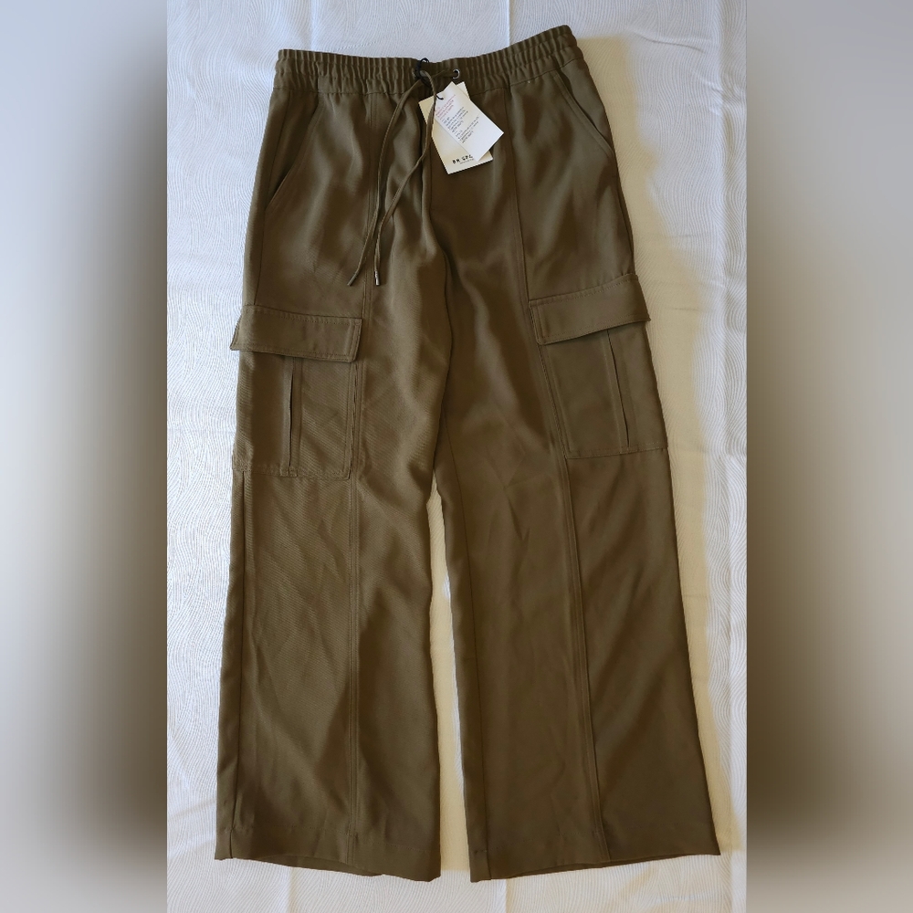 NWT CARGO PANT from Banana Republic